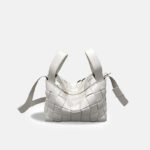 Sac à main en cuir fendu et tissé pour femmes