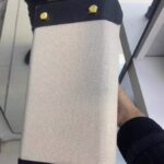 Zweifarbige Handtaschen aus Leder und Canvas für Damen photo review