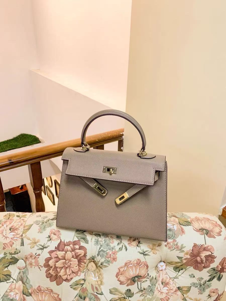 Sac à main en cuir Epsom pour femmes, quincaillerie dorée photo review