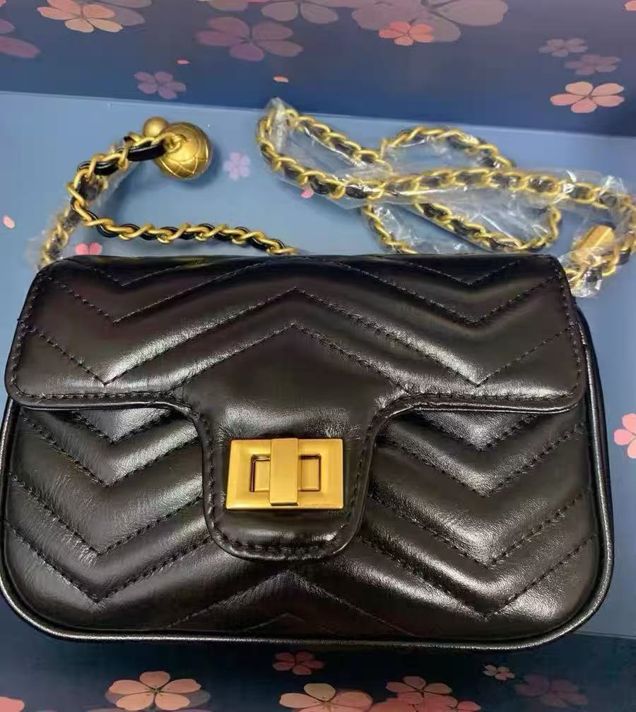 Damen Leder gesteppte Kette Crossbody Tasche photo review