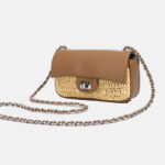 Minimalistische Damen Crossbody Tasche aus gewebtem Stroh und Leder mit silberner Hardware
