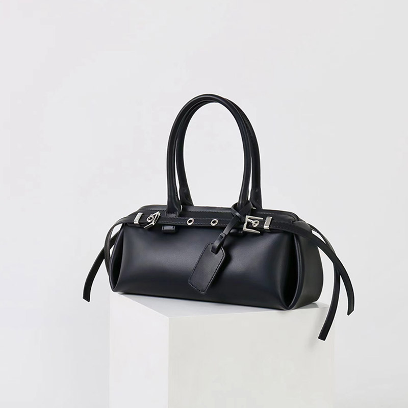 Women's Vintage Split Leather Baguette Handbag In Silver Hardware