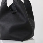 Sac à main vintage à bandoulière en cuir de grain supérieur et texture litchi pour femmes
