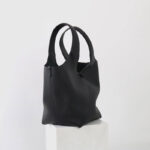 Sac à main vintage à bandoulière en cuir de grain supérieur et texture litchi pour femmes