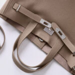 Women's Vintage Top Grain Leather Shoulder Tote Bag In Silver Hardware