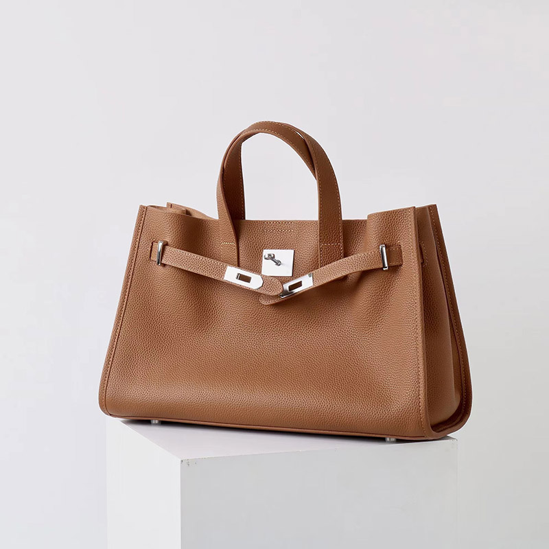 Women's Vintage Top Grain Leather Shoulder Tote Bag In Silver Hardware