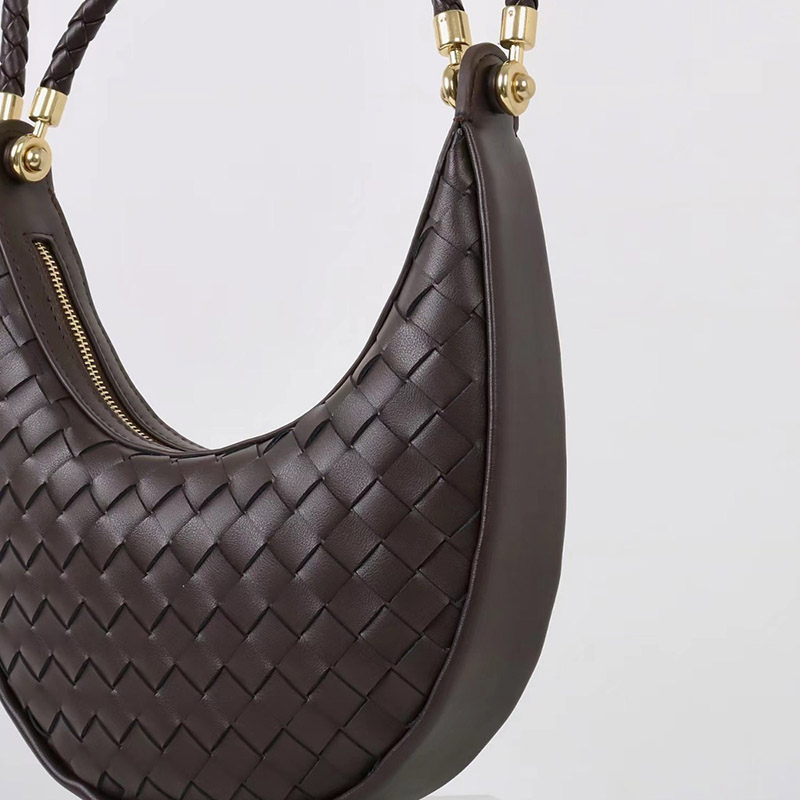 Sac hobo vintage à bandoulière en cuir fendu et tissé pour femmes
