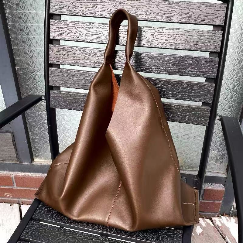 Women's Genuine Leather Minimalist Hobo Bag photo review