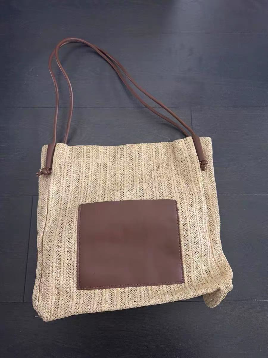 Sac fourre-tout en paille pour femmes avec intérieur spacieux photo review