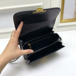 Sacs croisés en cuir de vache pour femmes avec quincaillerie dorée