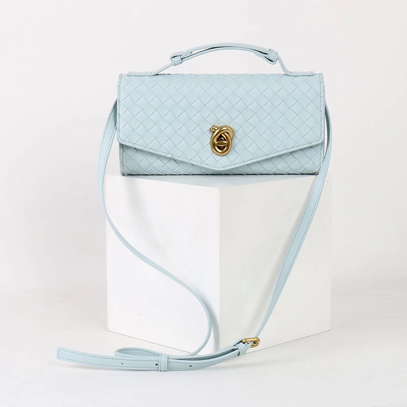 Minimalistische gewebte Damen Clutch Tasche mit geteiltem Ledergriff