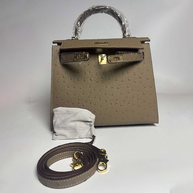 Women's Vintage Ostrich Embossed Full-Grain Leather Handbag In Gold Hardware