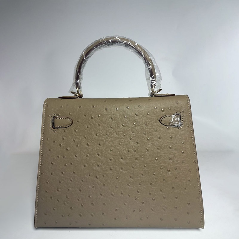 Women's Vintage Ostrich Embossed Full-Grain Leather Handbag In Gold Hardware