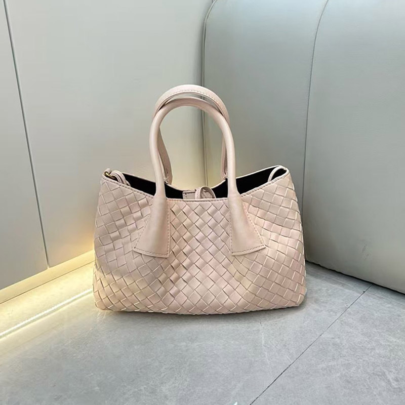 Women's Woven Genuine Leather Shoulder Tote Bag