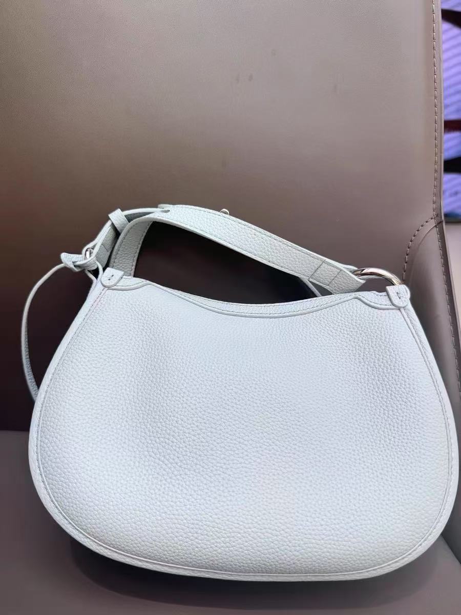 Women's Minimalist Top-Grain Leather Shoulder Crossbody Bag In Silver Hardware photo review