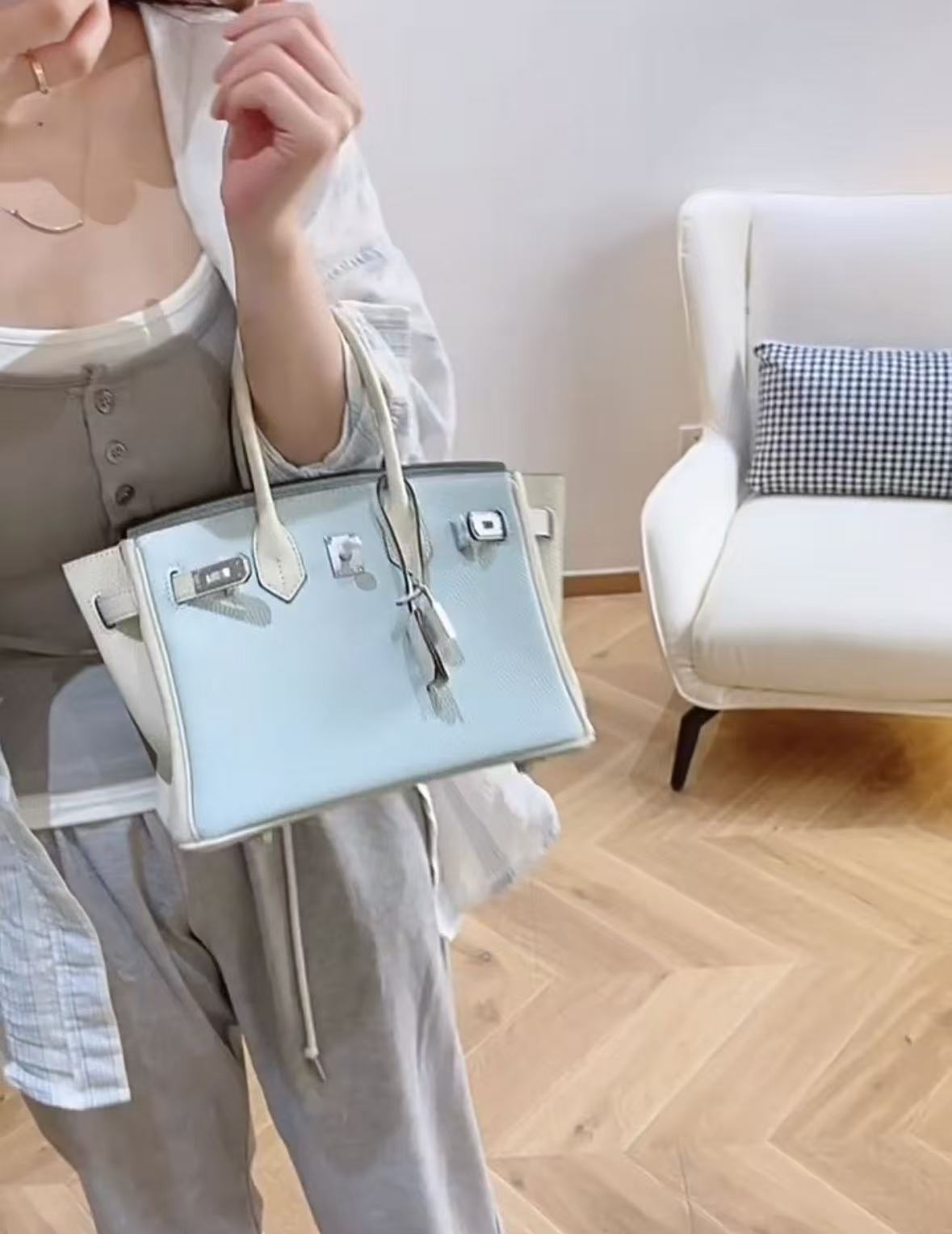 Women's Minimalist Light Blue Whit White Pebbled Leather Top Handle Bag photo review