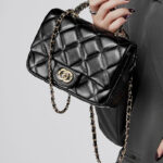 Women's Minimalist Quilted Genuine Leather Crossbody Chain Top Handle Bag In Gold Hardware