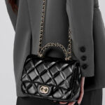 Women's Minimalist Quilted Genuine Leather Crossbody Chain Top Handle Bag In Gold Hardware