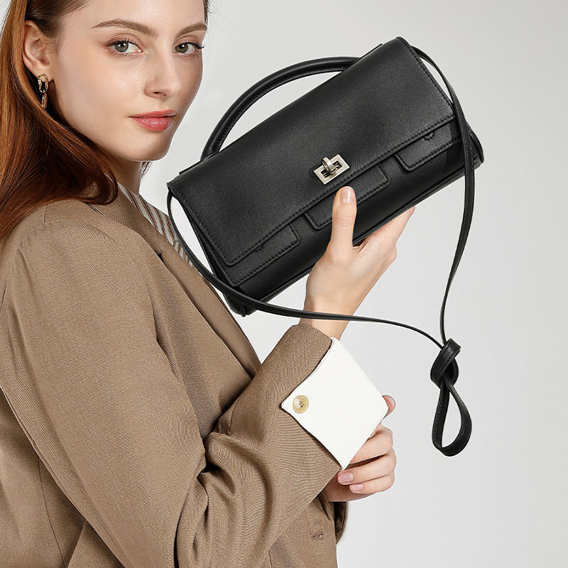 Sac à main minime pour femmes en cuir de grain supérieur avec fermoir à verrou