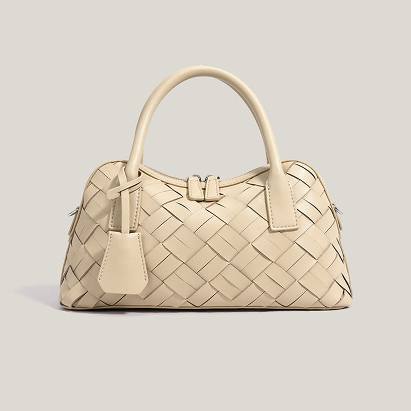 Sac à main minimaliste en cuir tressé et fendu pour femmes