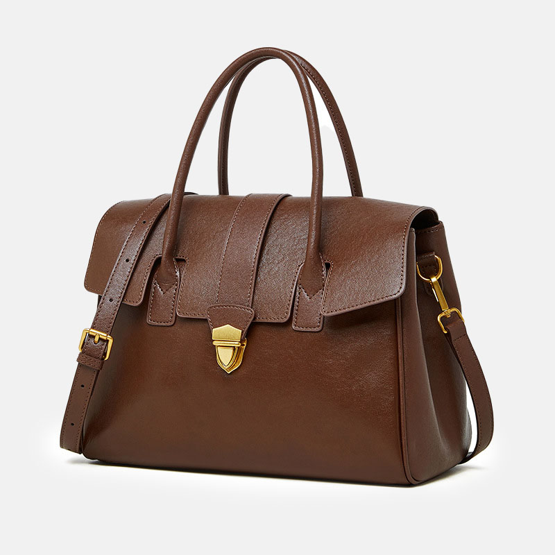 Sac à main à bandoulière en cuir vintage de grain supérieur avec quincaillerie en or pour femmes