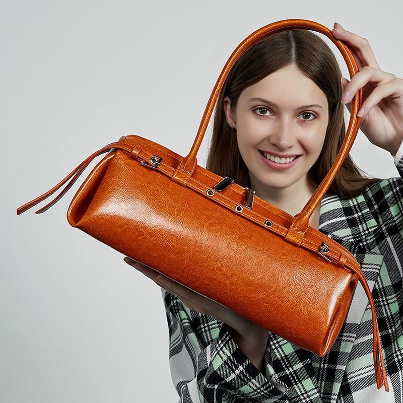 Women's Vintage Waxed Split Leather Shoulder Baguette Handbag