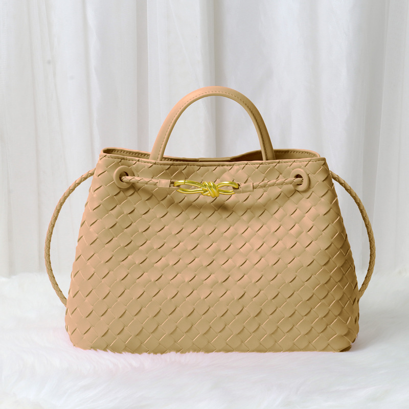 Women's Minimalist Woven Split Leather Shoulder Tote Handbag In Gold Hardware