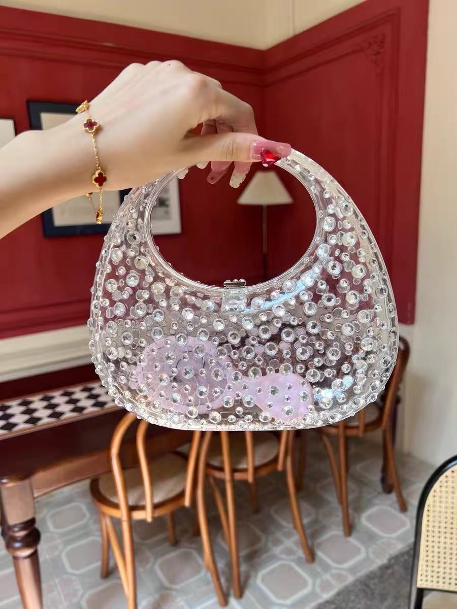 Women's Acrylic Rhinestone Lock Clasp Prom Handbag photo review