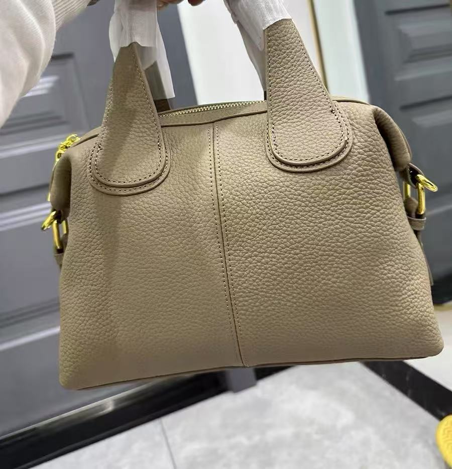 Women's Genuine Leather Zipper Crossbody Handbags photo review
