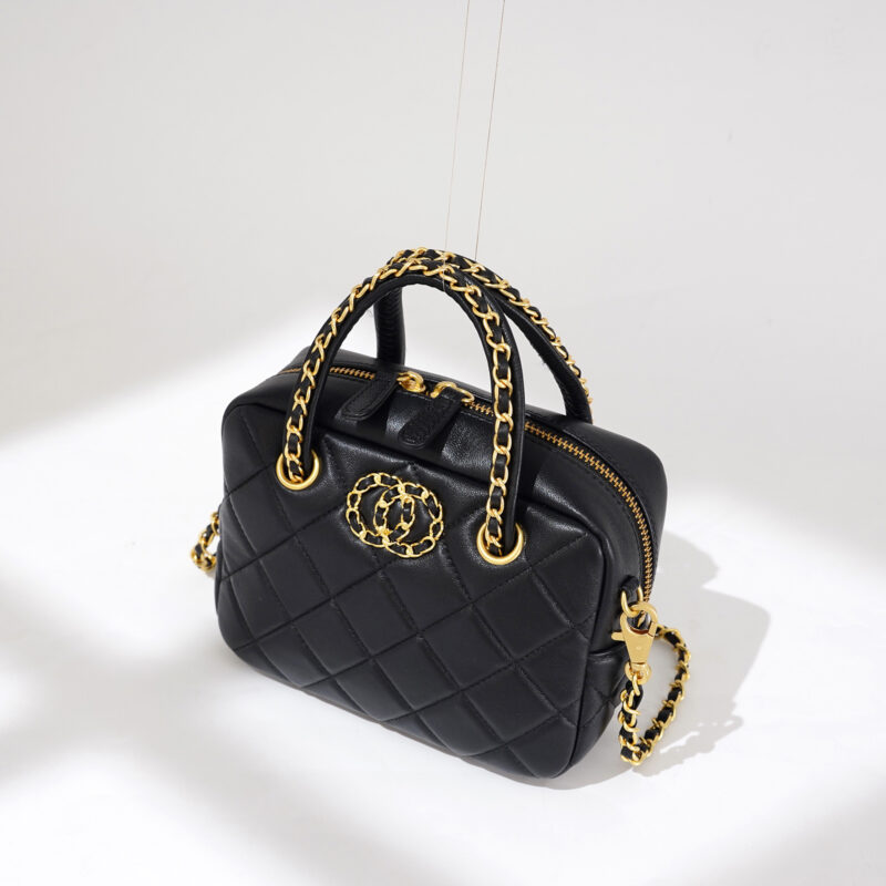 Sac à main en cuir d'agneau matelassé avec chaîne pour femmes