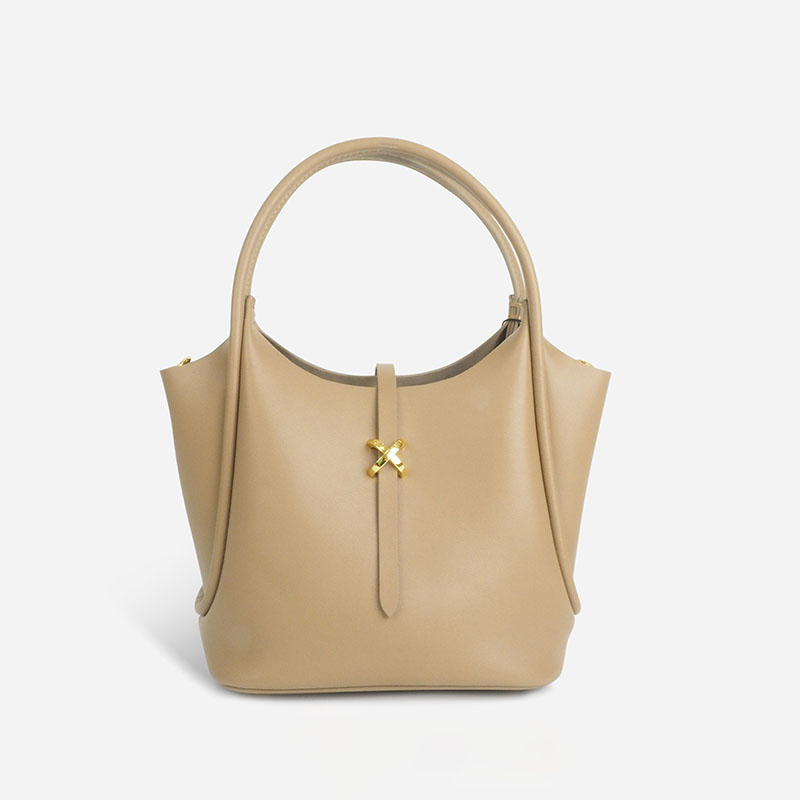 Sac à main à pochette pour femmes en métal doré