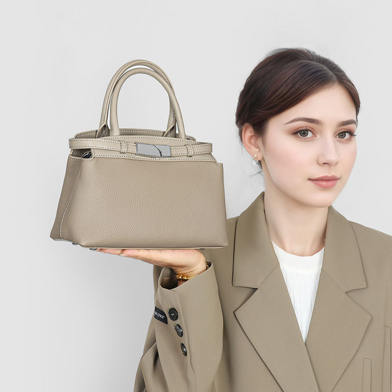 Sacs à poignées en cuir pleine fleur pour femmes, avec quincaillerie argentée