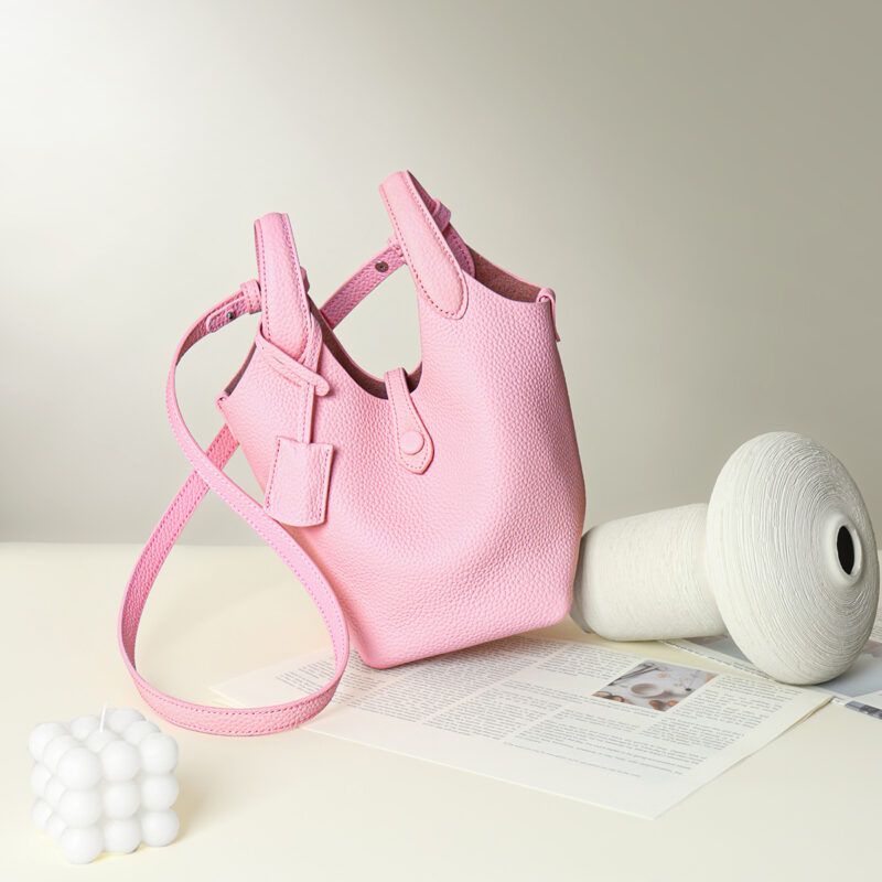 Minimalistische Damen Vollnarbenleder Magnetverschluss Crossbody Bucket Bag