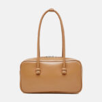 Minimalistische Boston Baguette Tasche aus echtem Leder für Damen