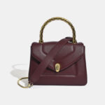 Women's Minimalist Leather Snakehead Clasp Crossbody Chain Top Handle Bag In Gold Hardware