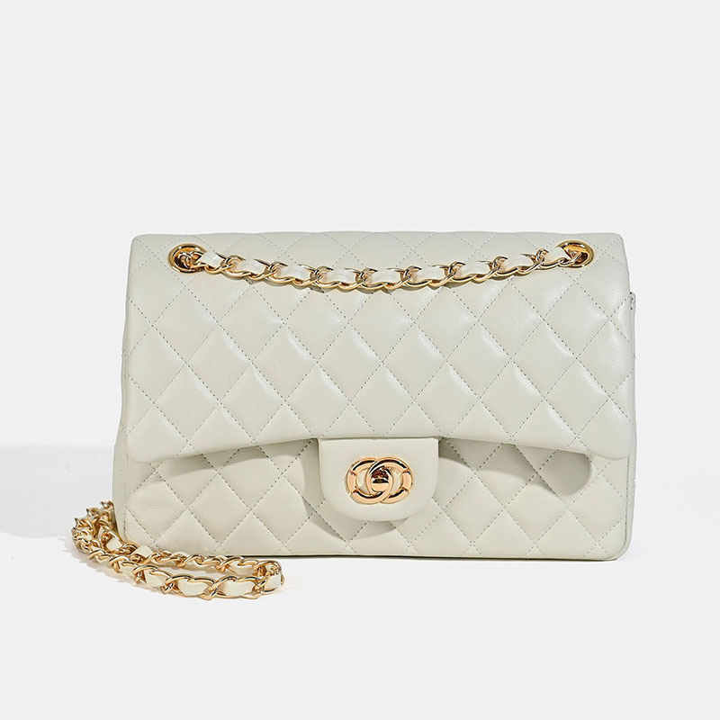 Women's Quilted Lambskin Leather Chain Crossbody Bag In Gold Hardware