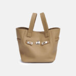 Damen Bucket Bag aus feinstem Leder mit silberner Hardware
