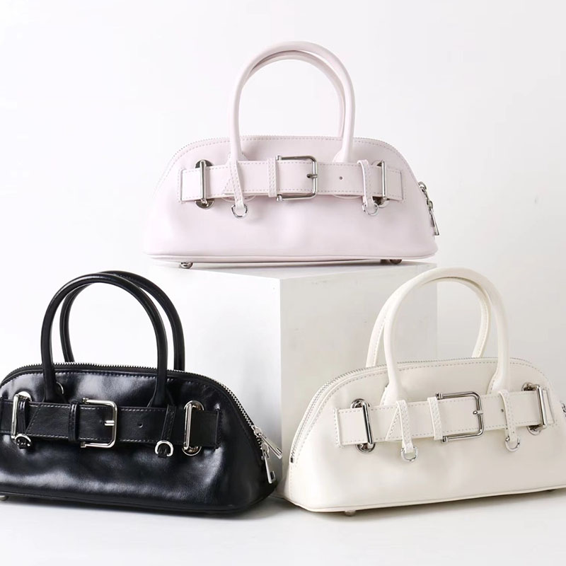 Sac à main de bowling en cuir fendu vintage avec boucle en argent