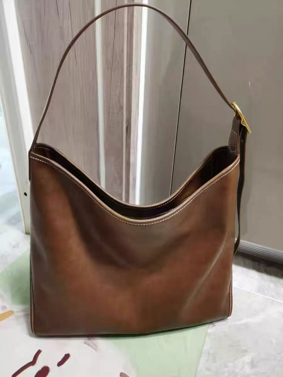 Women's Vintage Split Leather Hobo Shoulder Bag photo review