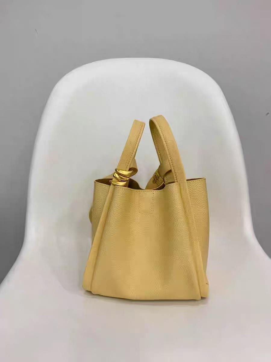 Women's Vintage Genuine Leather Hook Bucket Shoulder Crossbody Handbags photo review