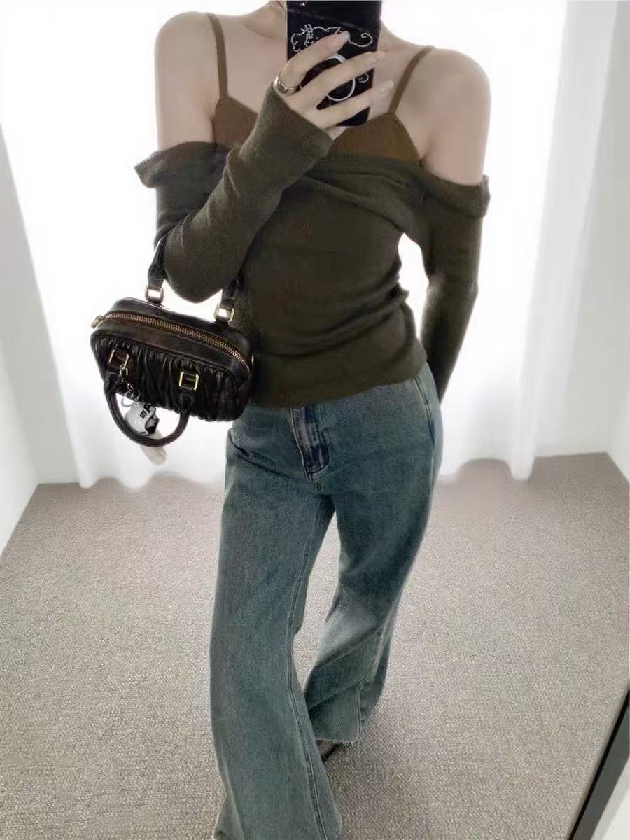 Women's Vintage Lambskin Leather Pleated Bowling Handbag photo review