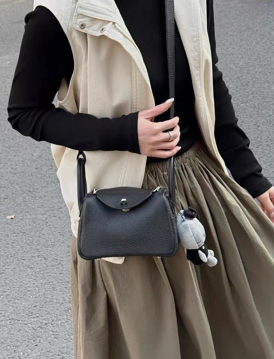 Mini Black Black Cuir Véritable Lychee texture Crossbody Sac à main photo review