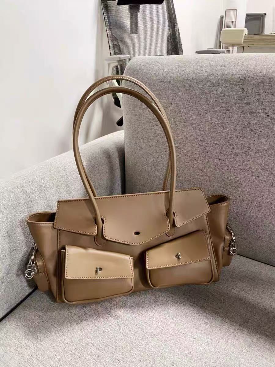 Women's Vintage Minimalist Split Leather Baguette Bag With Multi-Pocket Design photo review