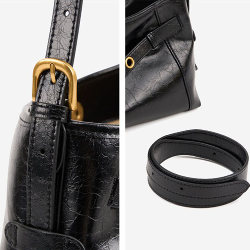 Sac à bandoulière en cuir ciré noir à effet craquelé pour femmes, avec accessoires en or