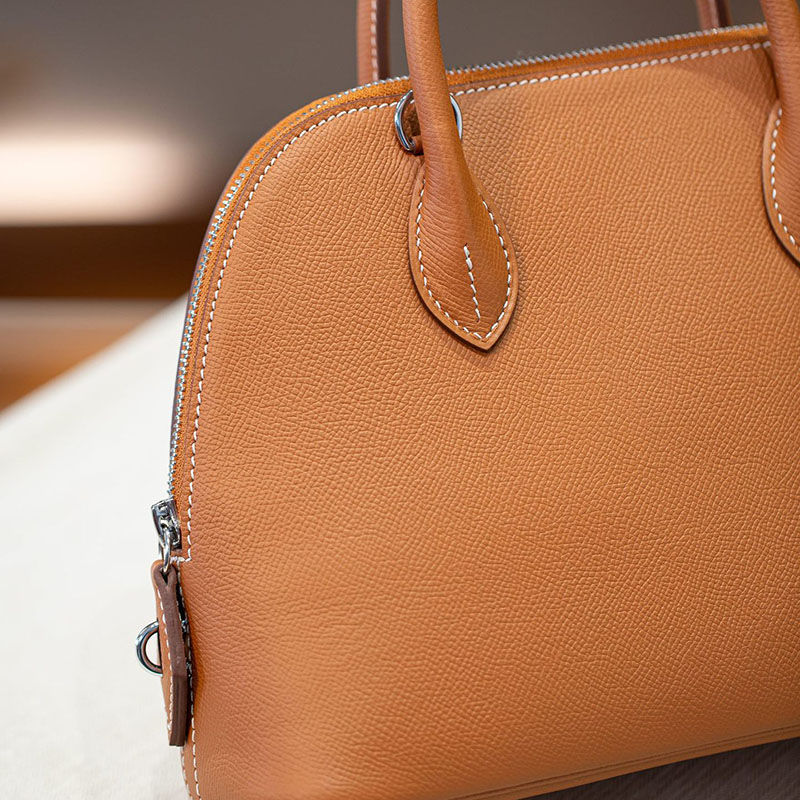 Women's Epsom Top-Grain Leather Shell Shaped Handbag In Silver Hardware
