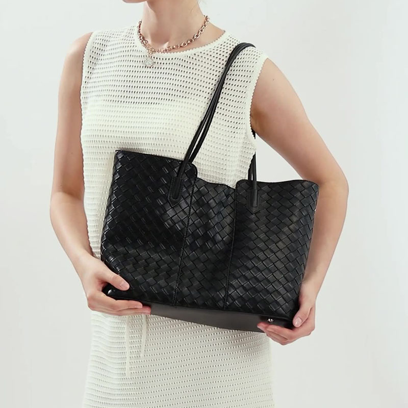Sac fourre-tout en cuir véritable tissé pour femmes
