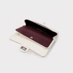 Damen Lammfell Kamelie Gesteppte Kette Crossbody Umhängetasche In Silber Hardware
