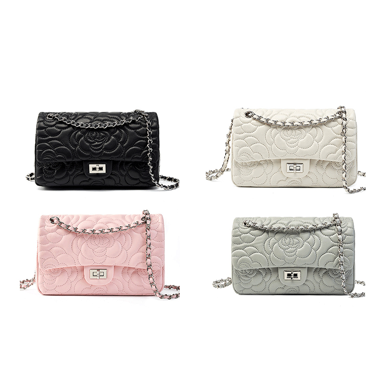 Damen Lammfell Kamelie Gesteppte Kette Crossbody Umhängetasche In Silber Hardware