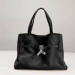 Women's Lychee Textured Top-Grain Leather Shoulder Crossbody Tote Handbag In Silver Hardware