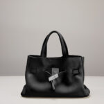 Women's Lychee Textured Top-Grain Leather Shoulder Crossbody Tote Handbag In Silver Hardware